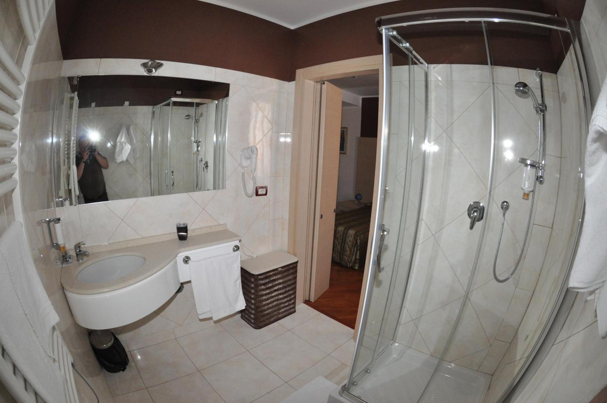 Dulcinea Hotel Múggia Екстериор снимка